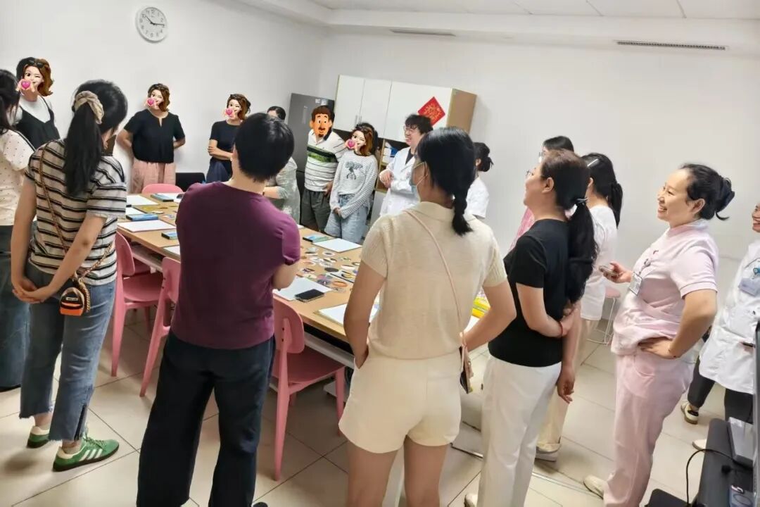 深圳市妇幼保健院表达艺术疗愈工作坊温情启幕