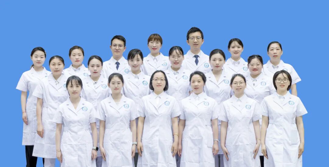 【人医榜样】白衣映党心 仁术守慢病——记泸州市优秀党员刘利兰