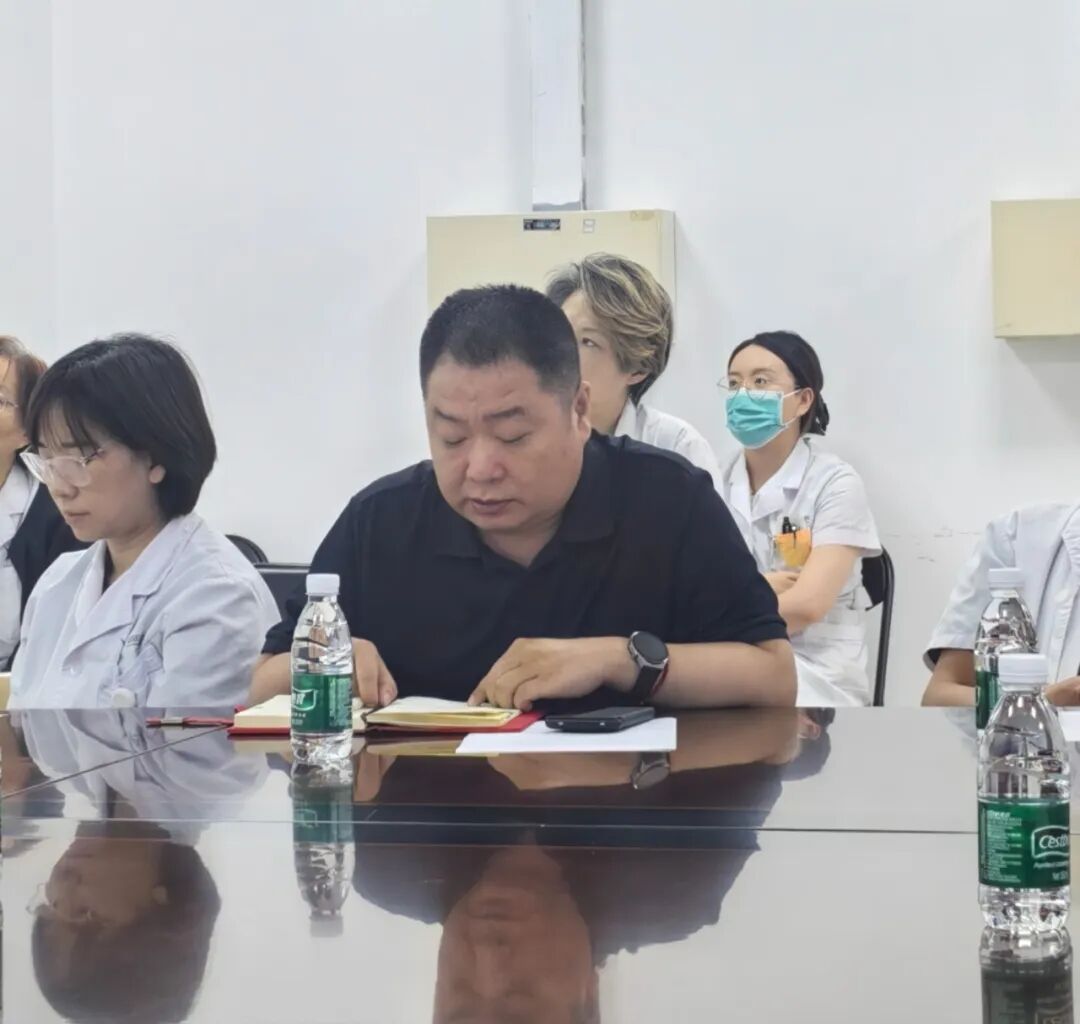从严从实抓院感 凝心聚力保安全|河北燕达医院召开2026年第一次院感暨生物安全委员会会议