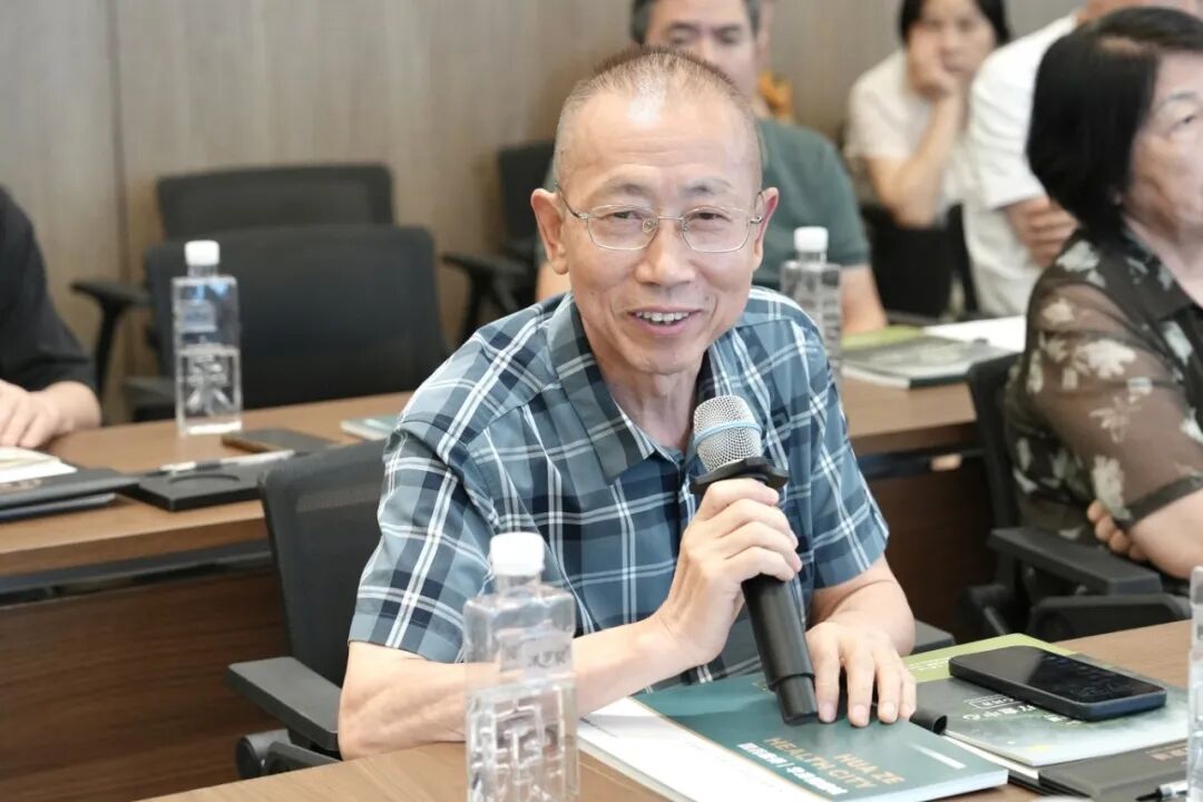 工作座谈 | 黄山华泽医院召开2026年第二季度院聘专家工作座谈会