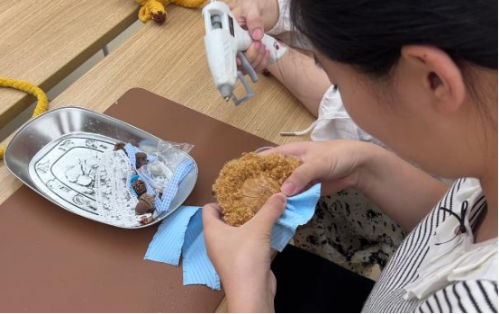 科普相伴巧手趣玩|哈尔滨普瑞眼科视光会员豆荚亲子护眼主题活动圆满落幕