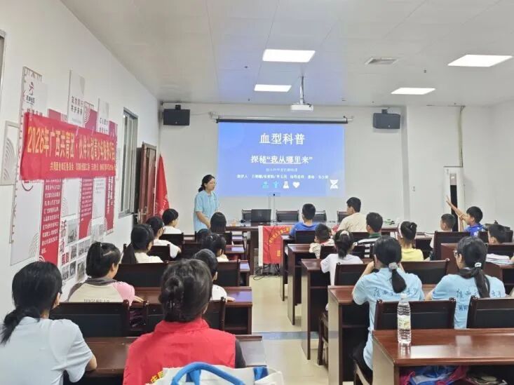 【院事】医心下乡践初心 科普惠民助成长——我院圆满开展暑期“三下乡” 社会实践活动