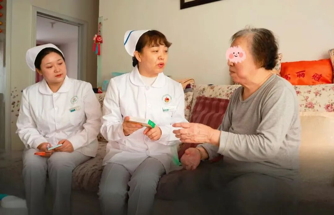 【我身边的医生】“有你在,我们放心”——记143团分院李君萍护士长