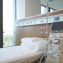 高龄重症精准护航｜国文医院肾病中毒科依托CRRT技术救治术后肾损伤患者