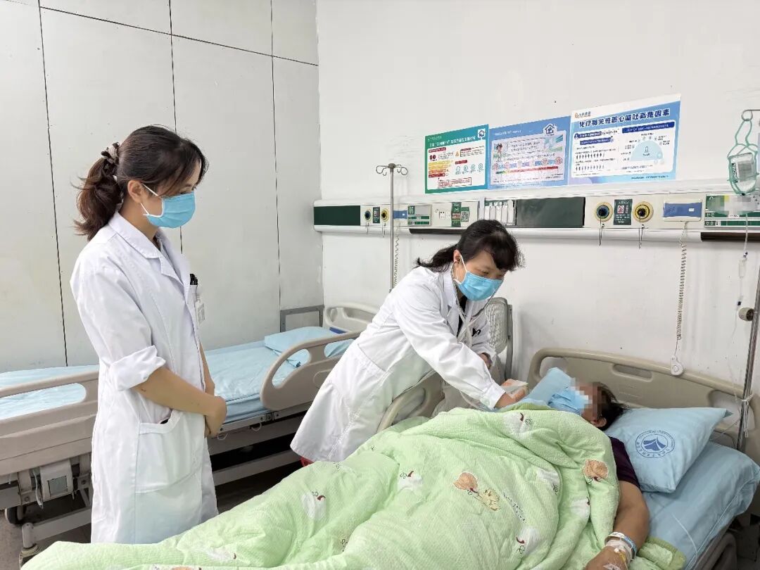 【百佳服务之星】肿瘤内科赵燕仪：打破医患信息壁垒，做肿瘤患者的“摆渡人”
