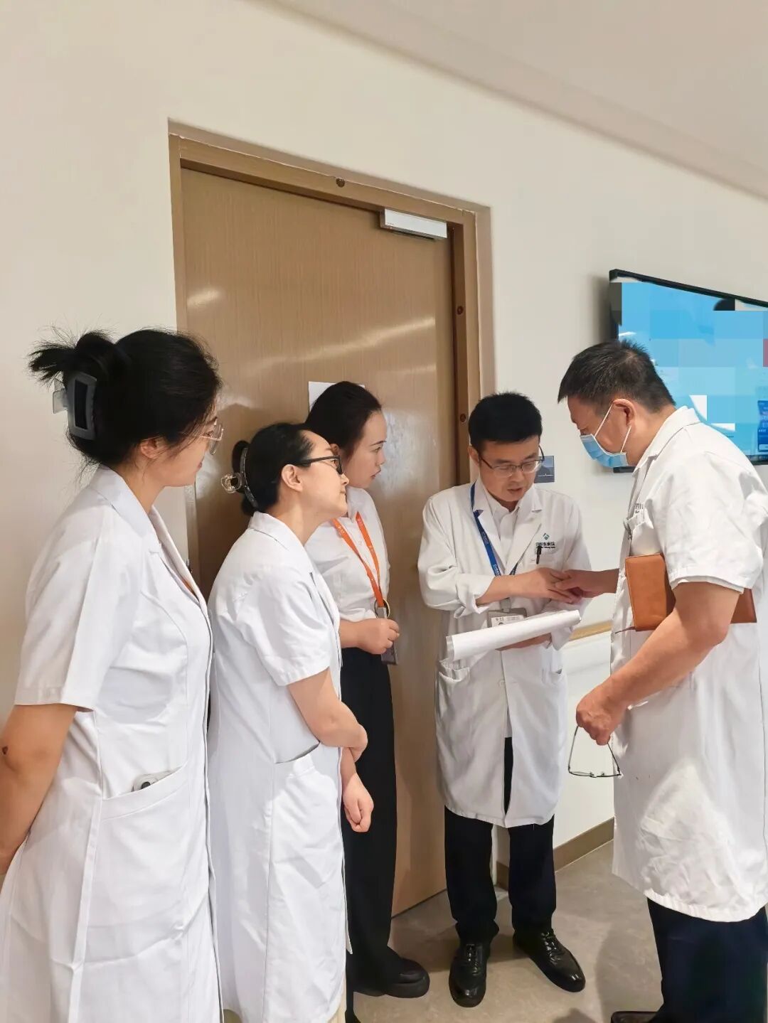 将药学服务延伸至养老床边,医养融合药学服务新实践