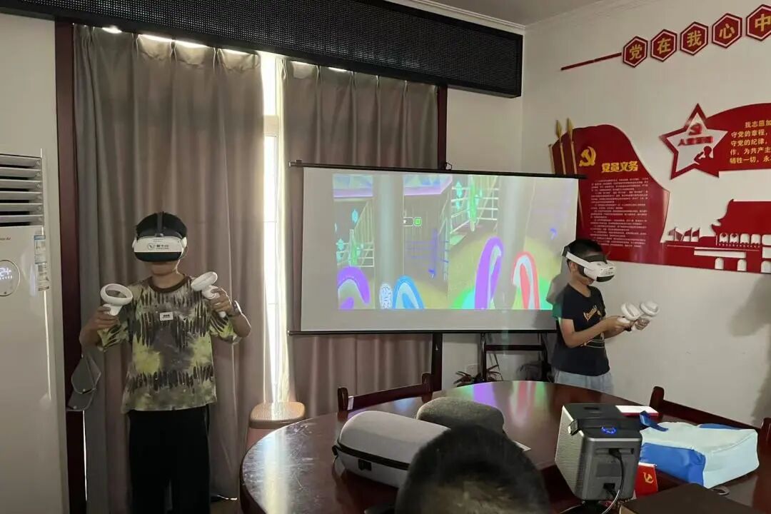 别把“好动”当顽皮！我院阳逻院区儿童康复科团队进社区带家长“看懂”孩子的大脑