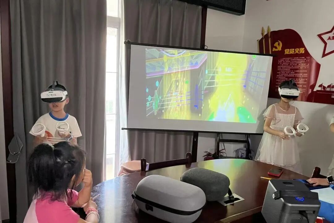 别把“好动”当顽皮！我院阳逻院区儿童康复科团队进社区带家长“看懂”孩子的大脑