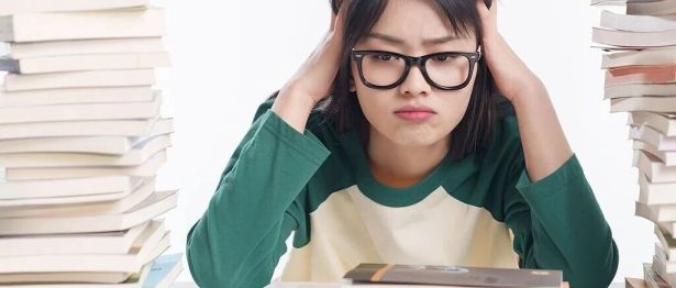 4个多月没来月经，18岁女孩意外查出巨大畸胎瘤，闭经“推手”竟是另一种病