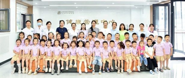 童心探医趣 医育筑新知——爱贝幼儿园小朋友走进长治市中医医院开启研学之旅