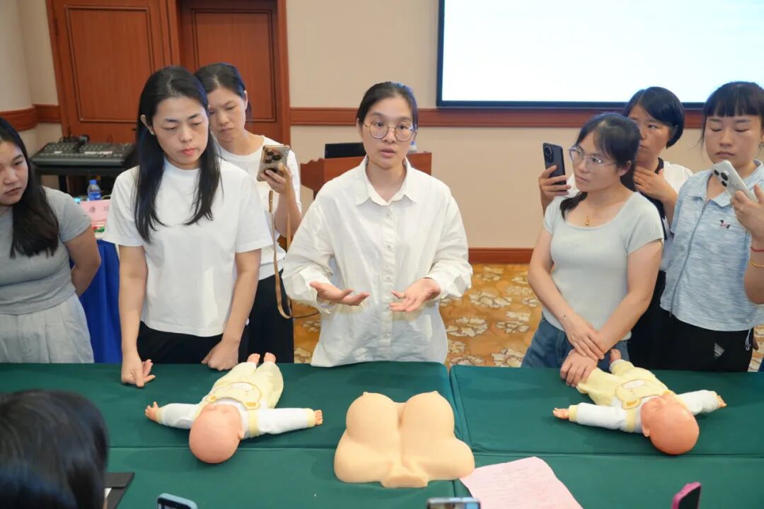 2026 年广东省妇幼保健协会乳腺保健专委会护理学组年会暨深圳市医防融合妇产科学项目第八届母乳喂养技能提升班圆满落幕