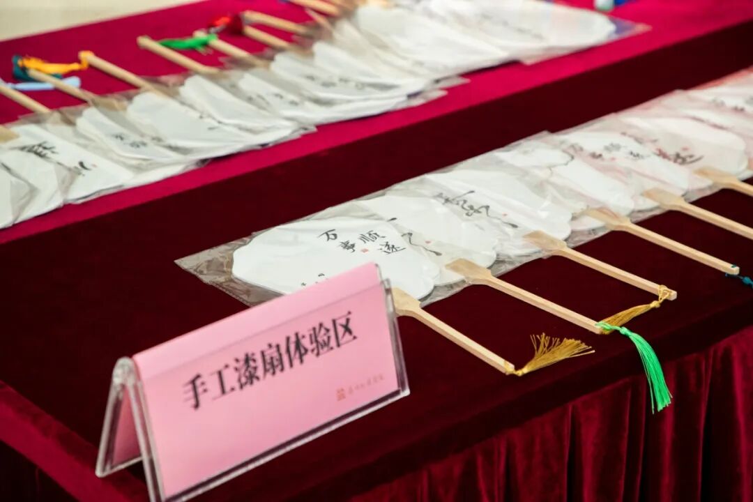 “健康星期五”|苏州九龙医院眼科授牌仪式和义诊活动暖心落幕!