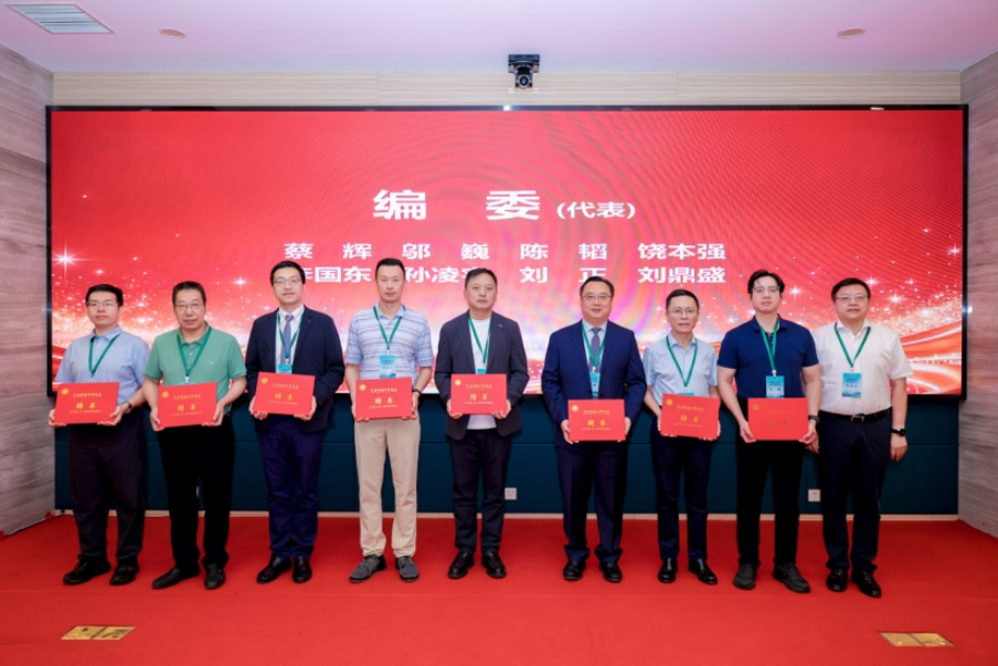 喜讯 | 胃肠肿瘤中心刘正主任获聘《中国肿瘤外科杂志》第五届编辑委员会编委