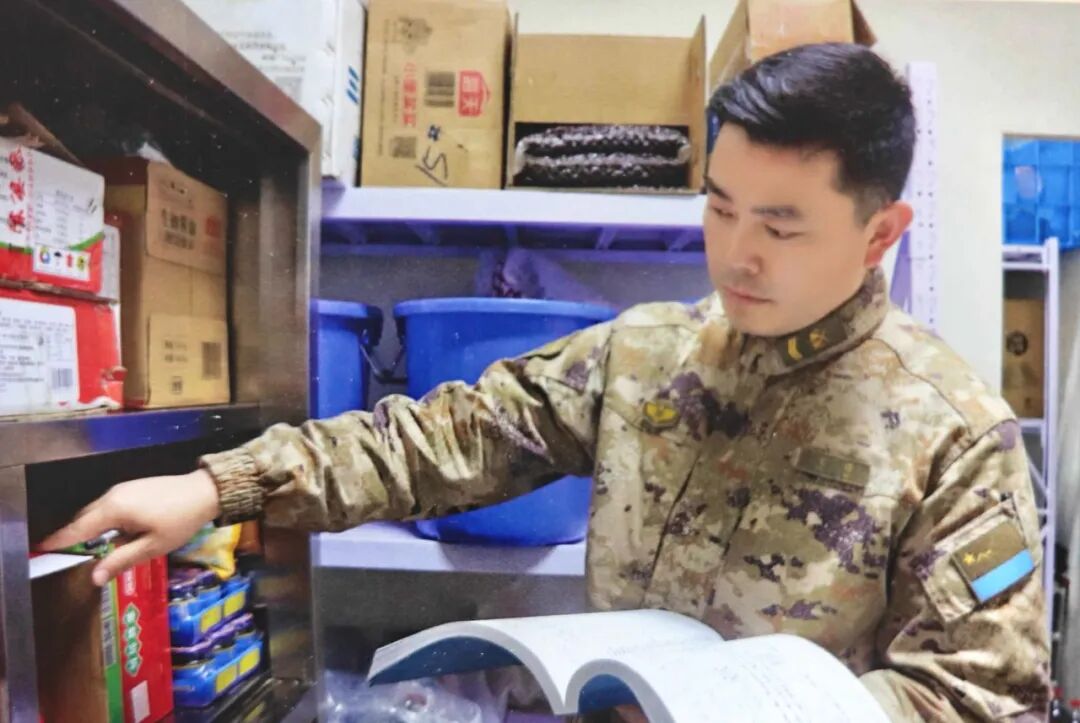致敬“八一” | 三种身份,同一份坚守——走近西安市第三医院拥军人物
