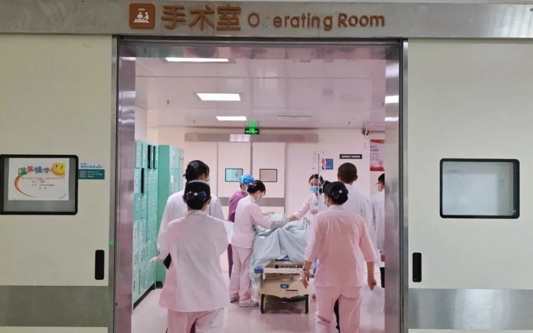 以“演”筑防 以“练”备战｜东莞台心医院开展严重创伤患者救治联合演练