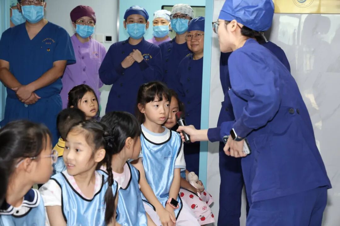 萌娃变身一日“小医生” | 2026年职工子女暑假医院体验日活动圆满完成