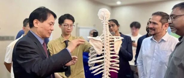 鸡胸漏斗胸不是缺钙！