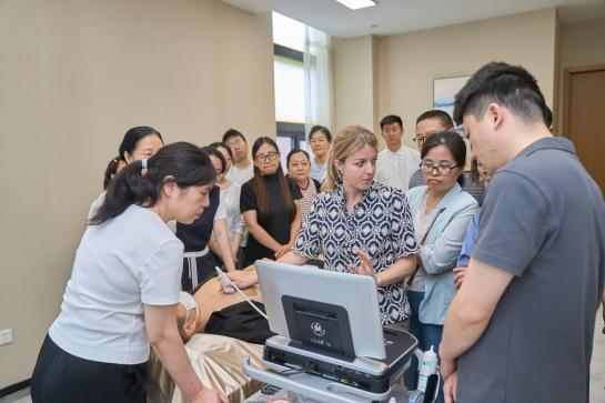 “荟聚新生、鉴证传奇——中青年新生儿医师能力建设系列学术活动”在西安成功举办