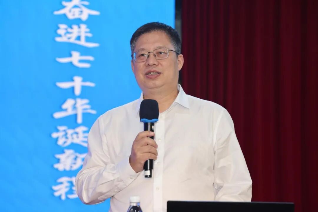 交大一附院举办“谋远·笃行·精进”暑期干部现代管理能力提升专题研修班