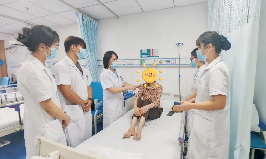 【守护健康】颈部鼓起鸡蛋大包块，以为是“上火”，结果确诊血液肿瘤！