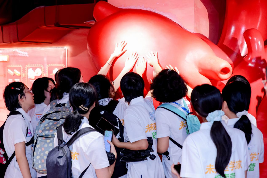 七秩启程·医“探”究竟丨西安交大一附院第二届“未来医学家探索营”暑期研学活动圆满收官！