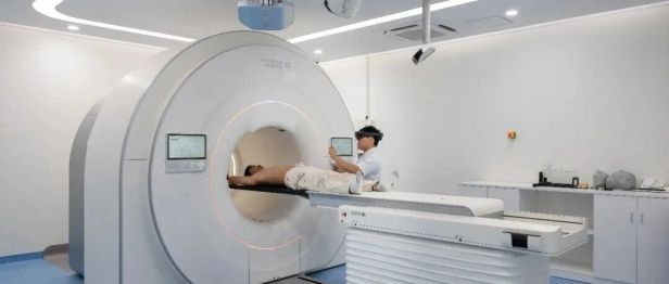 江苏首台一体化环形 CT 直线加速器在南医大三附院（常州二院）启用