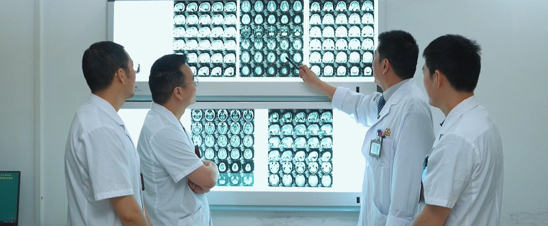 方寸大脑，他在毫厘之间守护生命中枢