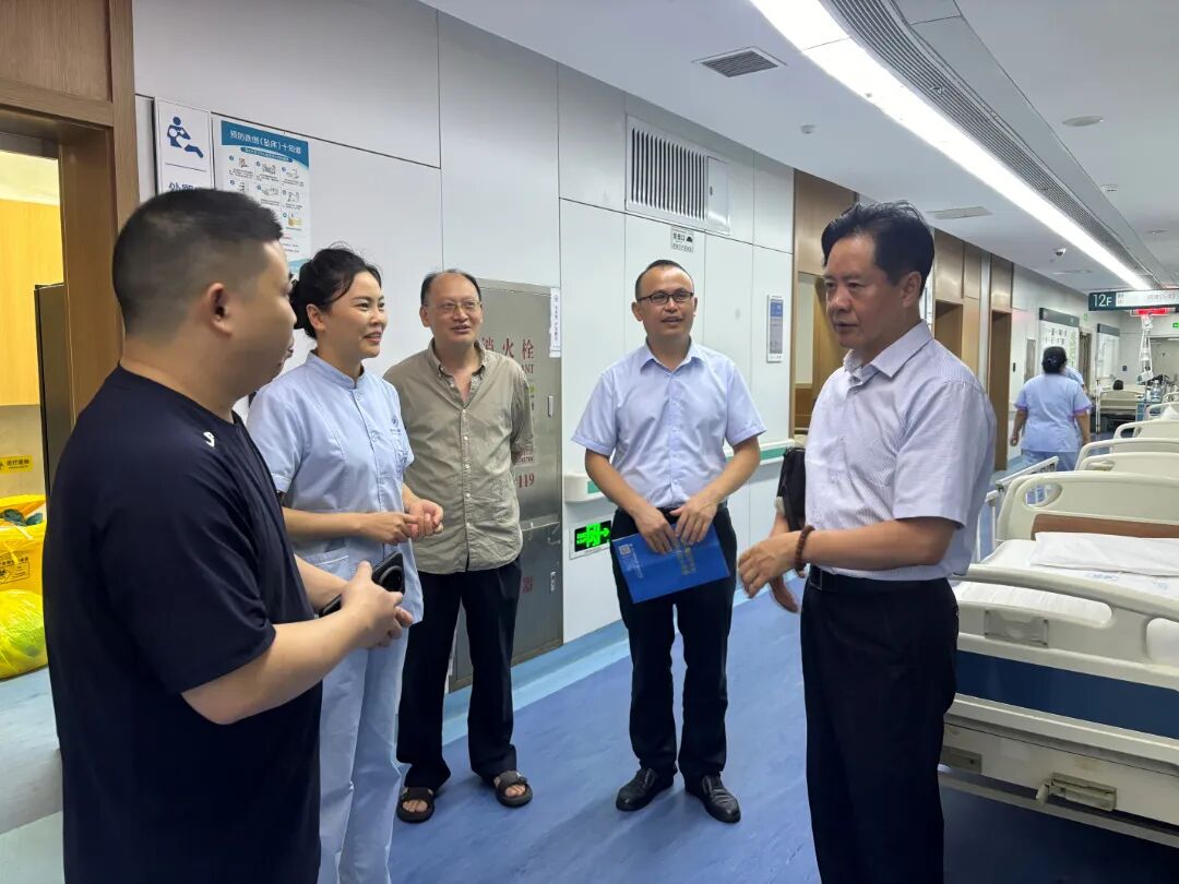 秀山县人民医院一行到我院创伤医学科开展交流