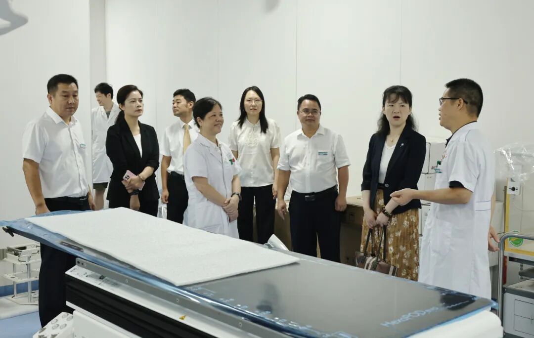 【院事】广东省人民医院专家莅临我院开展现场学术指导与交流活动