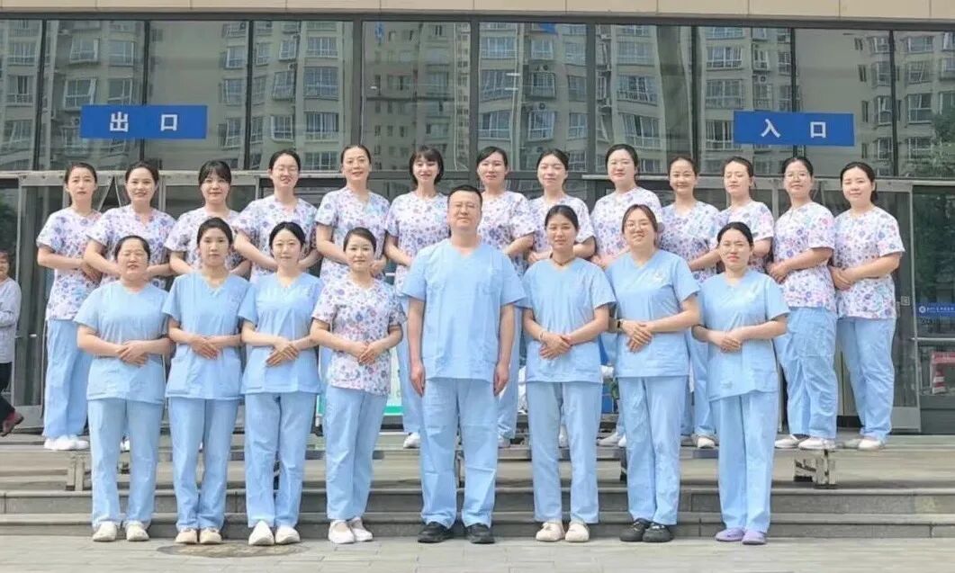 科普赋能育儿，温情守护新生——西安市第三医院新生儿科开展健康科普授课暨病区开放日活动