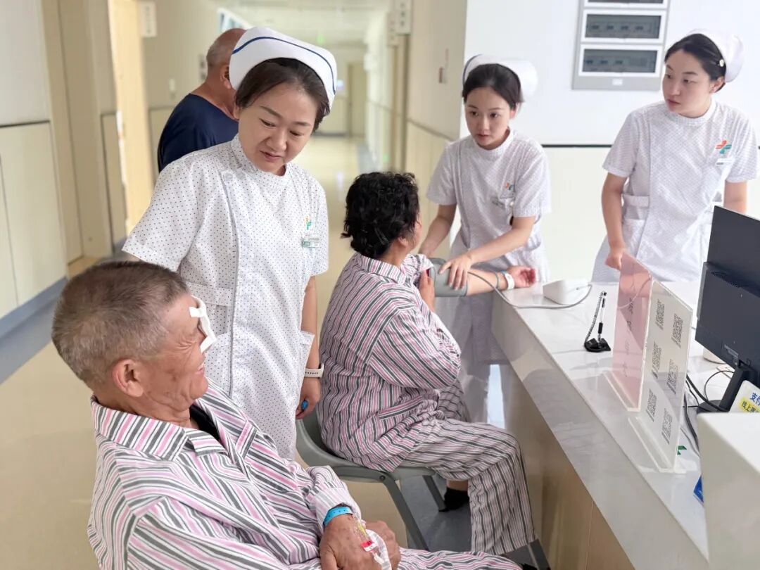【医疗叙事】眼科病区,治愈眼病的,不只是手术刀——眼科人文叙事故事(二)