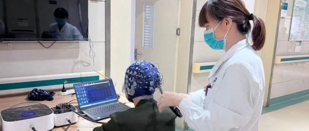 家人患阿尔茨海默病，自己会遗传吗？郑州市中心医院认知障碍诊疗中心解读记忆黄金干预期