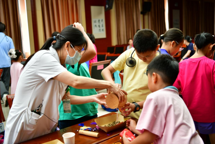 工会动态丨医脉相承·童心筑梦——本溪市中心医院首届暑期职工子女夏令营圆满收官(内附视频)
