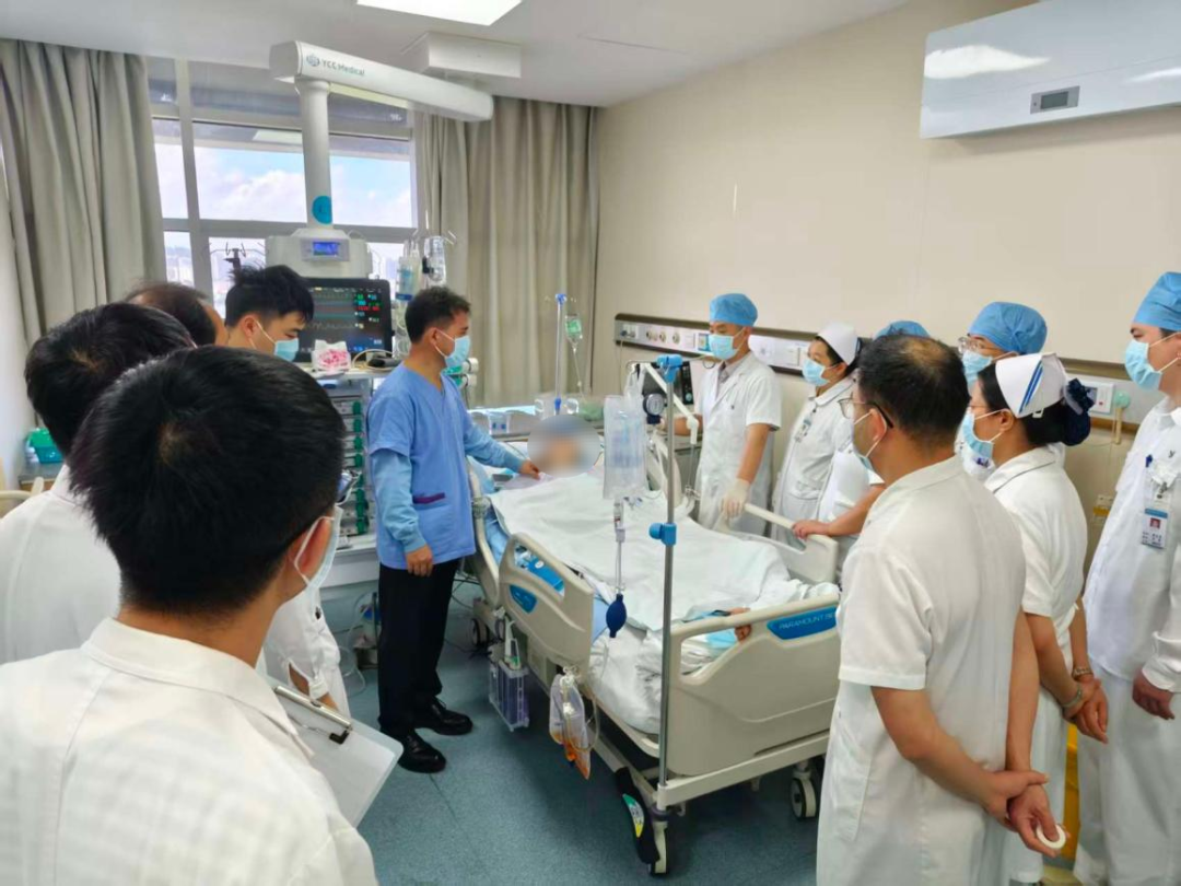 心脏“阀门”被病菌啃噬!我院多学科联合成功救治重症心内膜炎患者