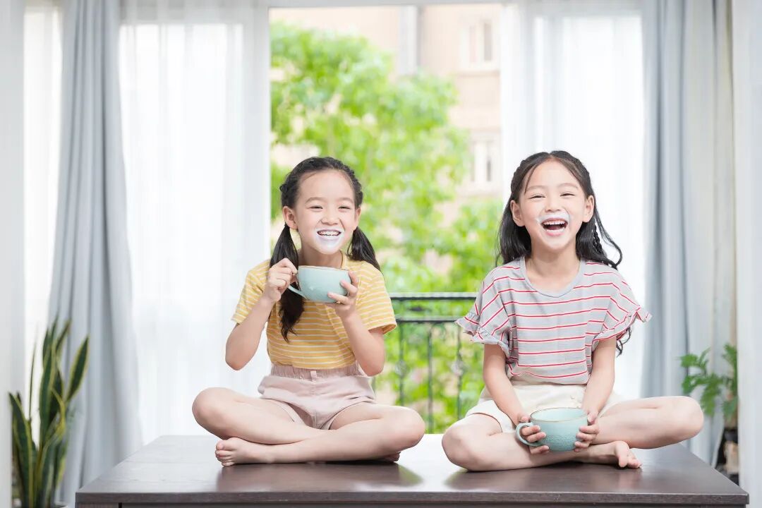 孩子近视年年涨？OK镜、离焦镜、阿托品，到底哪个才适合我家娃？