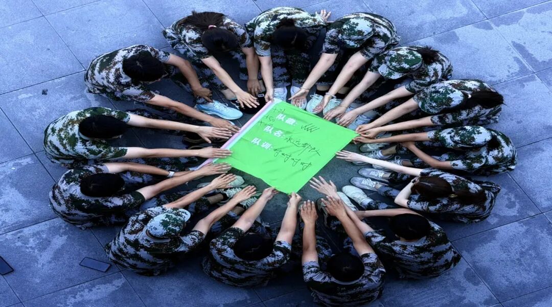 扣好从医“第一粒扣子”标定人生“新坐标”——泰州市人民医院2026年度新员工岗前培训圆满收官
