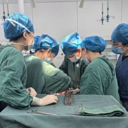 200斤重度肥胖合并巨大宫颈肌瘤致急性尿潴留 国文妇科精准手术解除梗阻危机