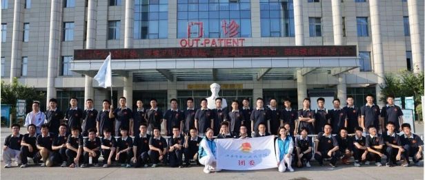 探究医学奥妙 领悟青春担当——淮阴中学学子走进淮安市一院开展社会实践活动