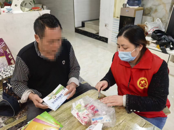 支医手记丨跨越山海的“医”靠!300多个日夜,内分泌与代谢科专家李颖把控糖绝活留在了黔乡