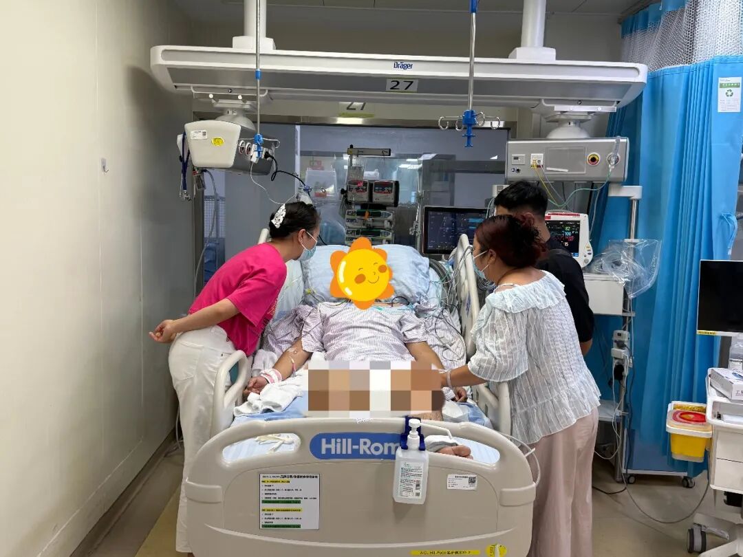 19岁小伙触电心跳停了，万幸有他们，救回来了！