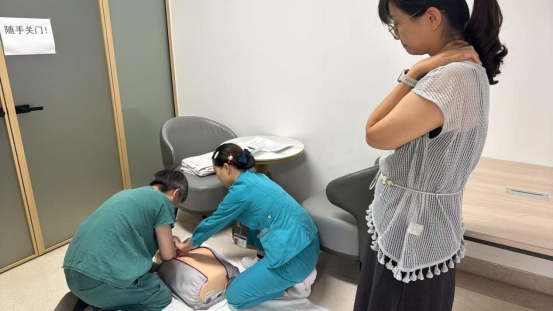我院急诊团队斩获华润健康第四届润心核心技能大赛专业组二等奖