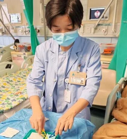 我院两名护理骨干赴港专科交流学成归来分享实践成果