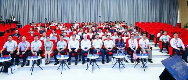 2026海南省医学会特许药械应用与真实世界研究分会暨青年委员会学术年会顺利举行