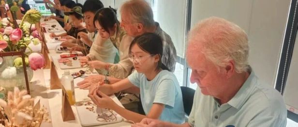 超有趣！外籍友人助阵，二附院这场英语角活动氛围感拉满