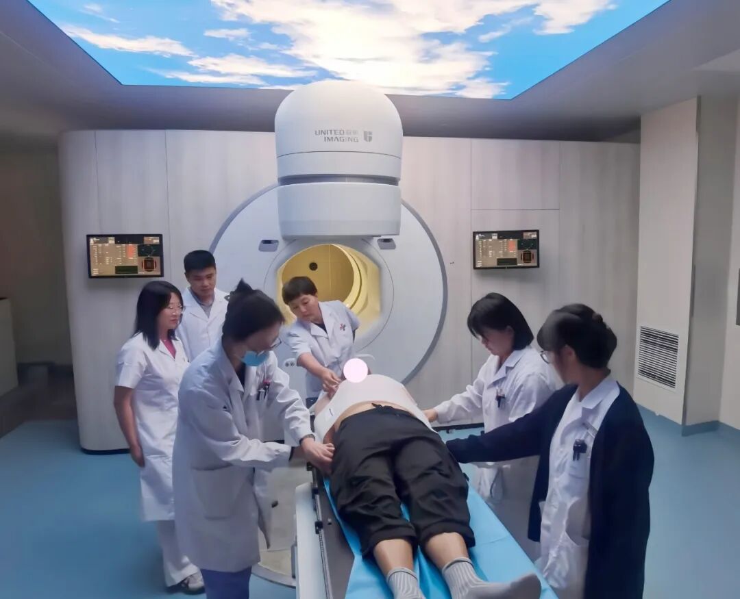 【医疗叙事】从烽火边疆到军垦热土——放疗专家陆军主任的石河子“初心”之旅