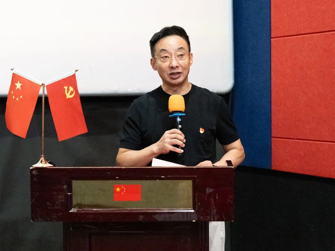 徐州仁慈医院开展庆祝医师节暨党员政治生日主题党日活动