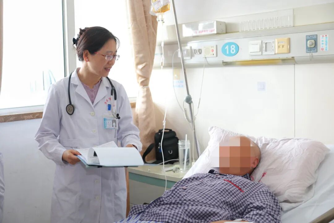 【星河赠白衣】医师节与七夕同至：他们的浪漫，从一张会诊单开始