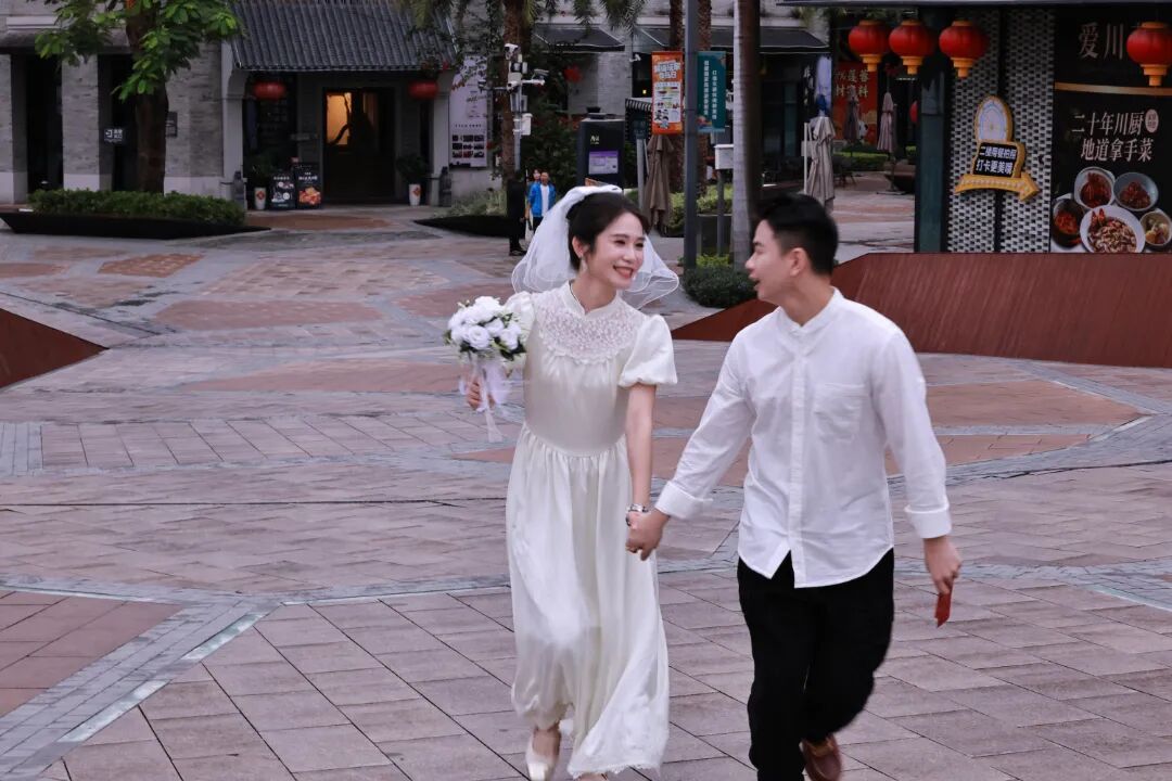 【“医”路相伴 白袍情长⑦】罗业豪和李霞:白衣为媒,始于初见