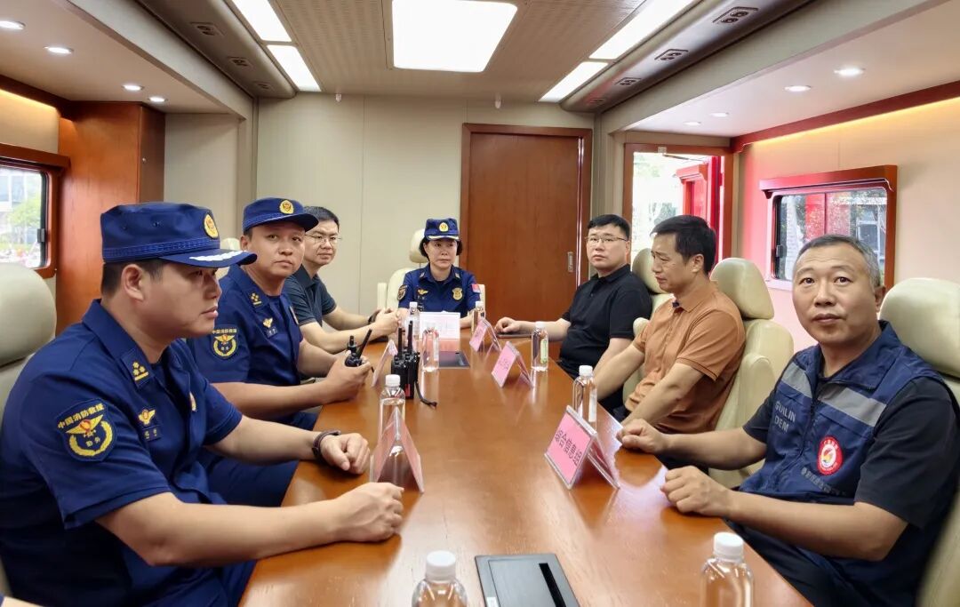 直击现场:火情就是命令!桂医大一附院联合多部门开展灭火救援综合演练