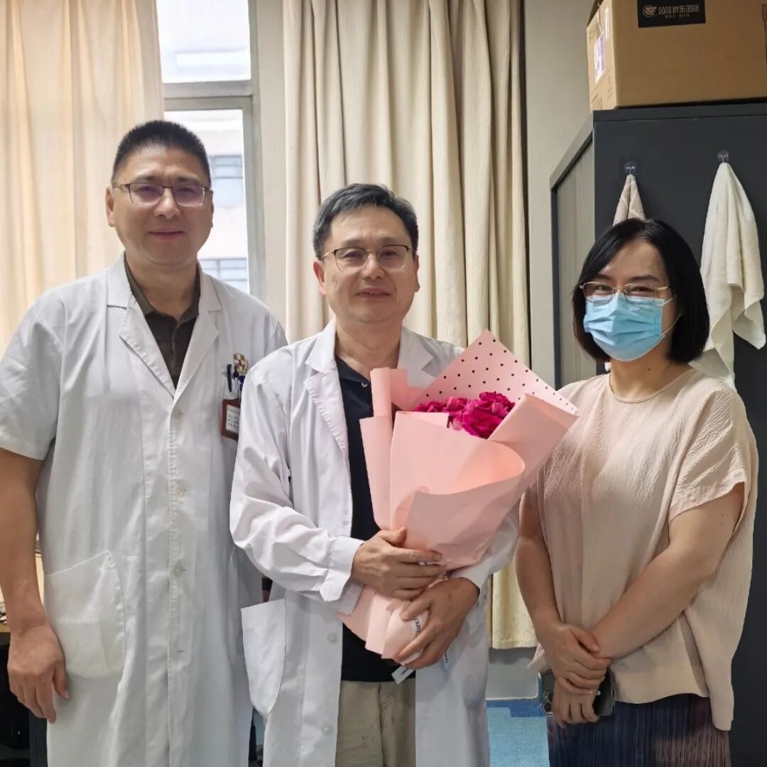 追光的人,终会光芒万丈!今天,把头条留给“生命守护者”